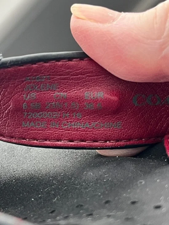 Coach Black Leather Thong Sandals with Red Lining and Gold Logo Box included - Picture 10 of 10